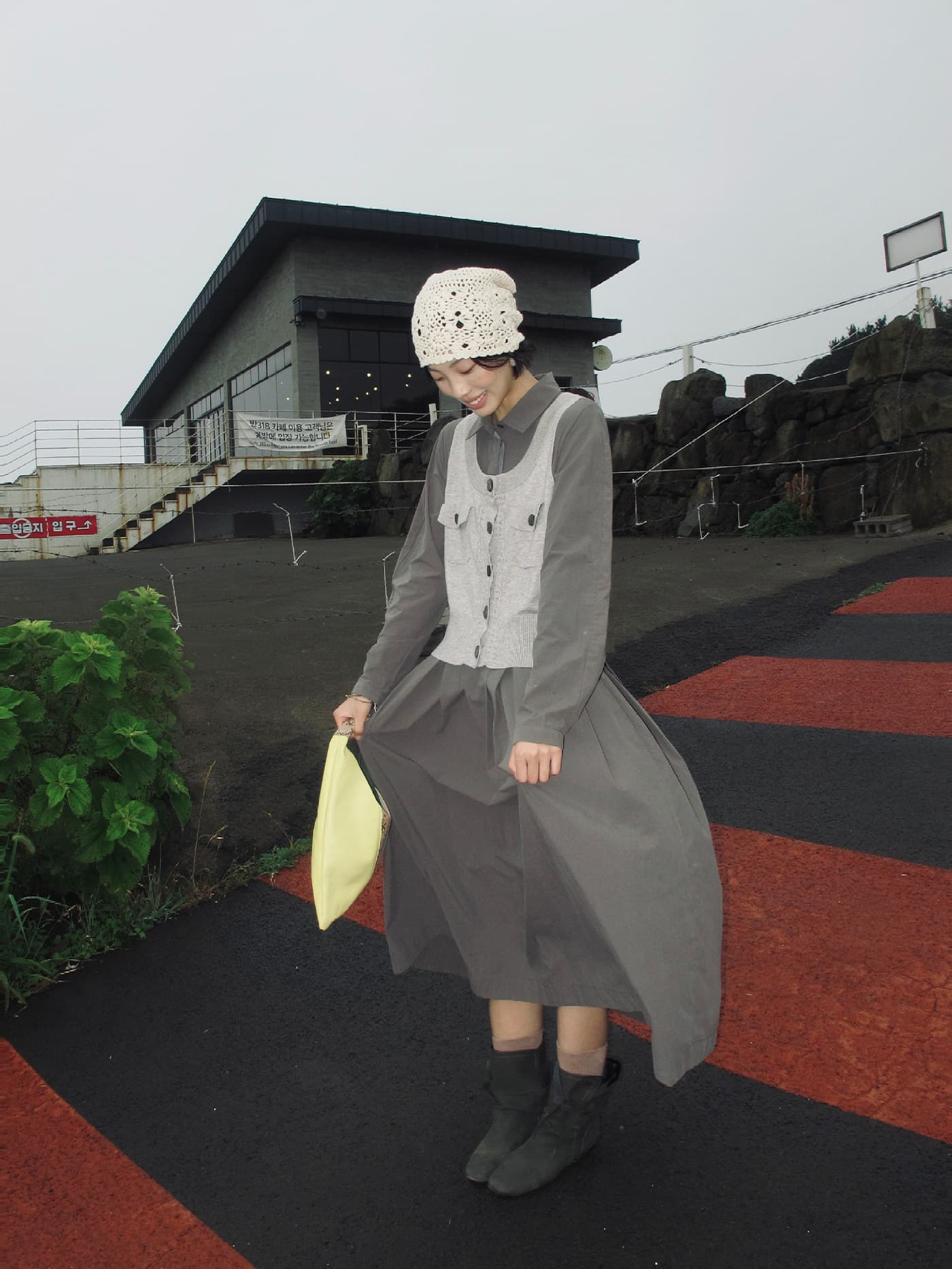 【レディースカジュアルファッション】  ヴィンテージ感×ふんわりシルエット｜秋映えする大人フェミニン2点セットワンピース